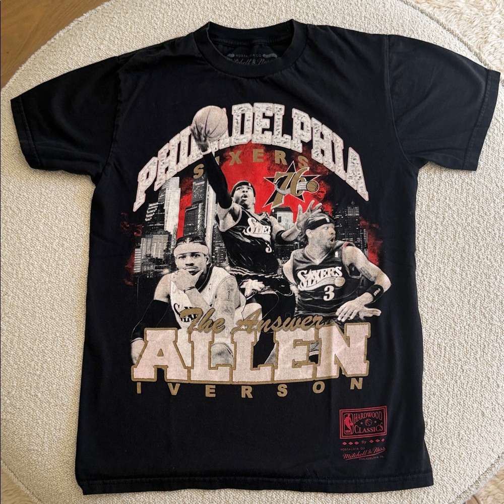 Mitchell & Ness Black Philadelphia 76ers Allen Iverson Tee